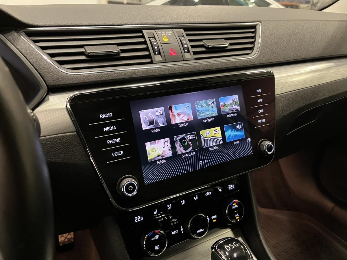 Škoda Superb Kombi 1,5 l 110 kw