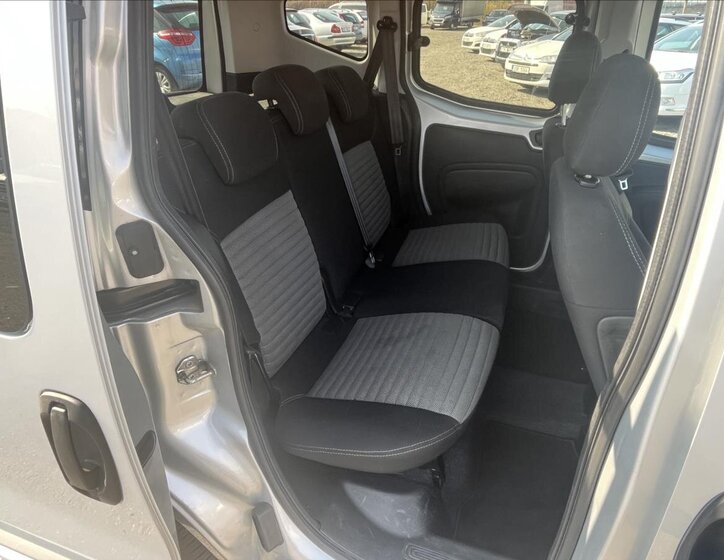Fiat Qubo MPV 1,2 l 70 kw