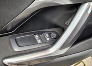 Peugeot 2008 SUV / Terénní 1,2 l 60 kw