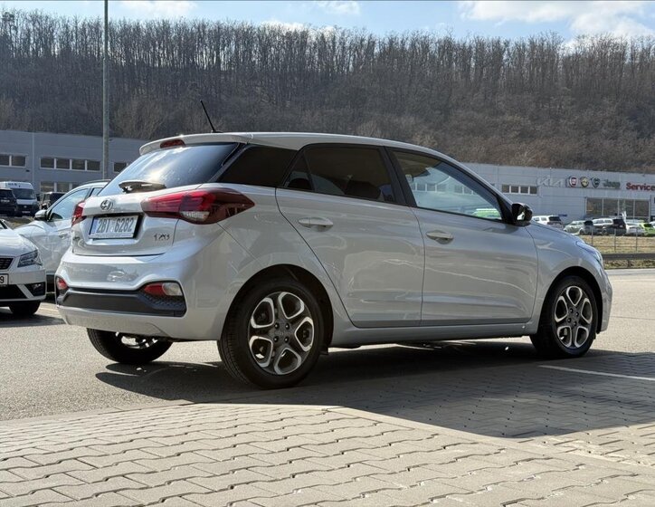 Hyundai i20 Hatchback 1,2 l 55 kw