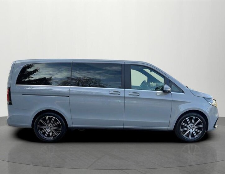 Mercedes-Benz Třídy V 8