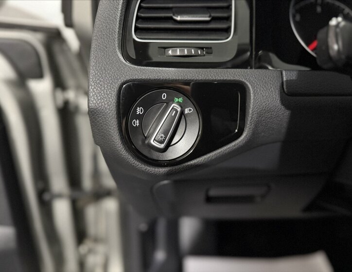 Volkswagen Golf Kombi 2,0 l 110 kw