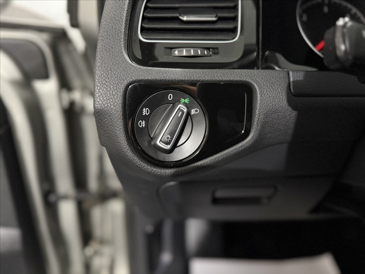 Volkswagen Golf Kombi 2,0 l 110 kw