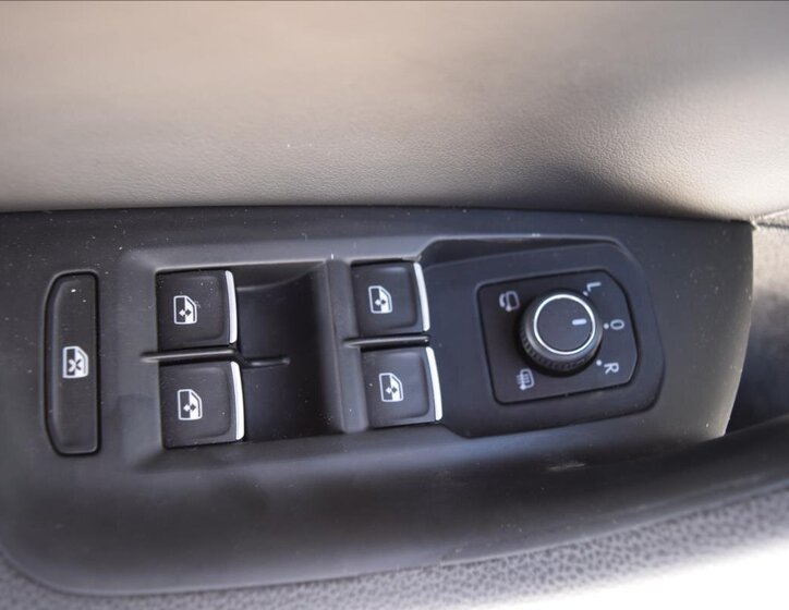 Volkswagen Passat 34