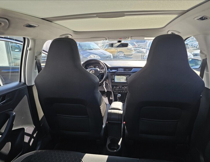 Škoda Rapid Hatchback 999,0 81 kw