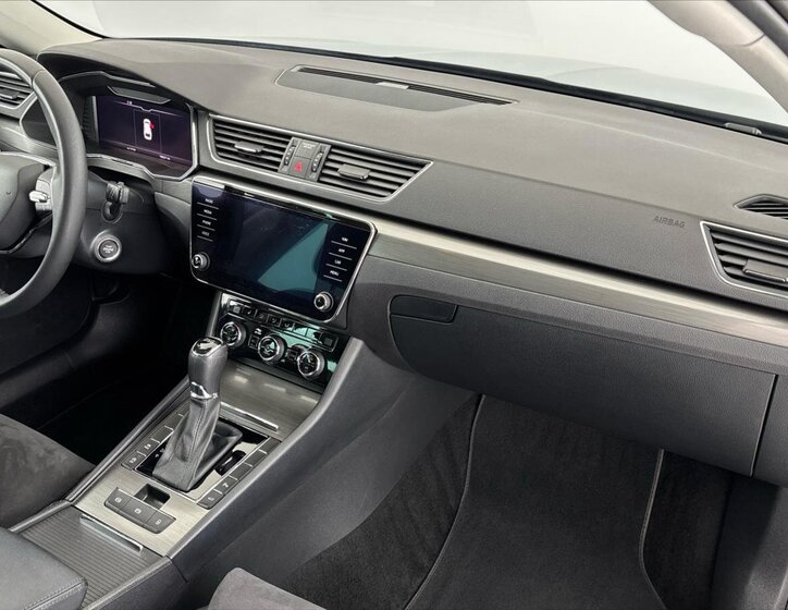 Škoda Superb Kombi 2,0 l 110 kw