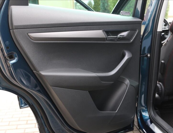 Škoda Karoq Kombi 1,6 l 85 kw