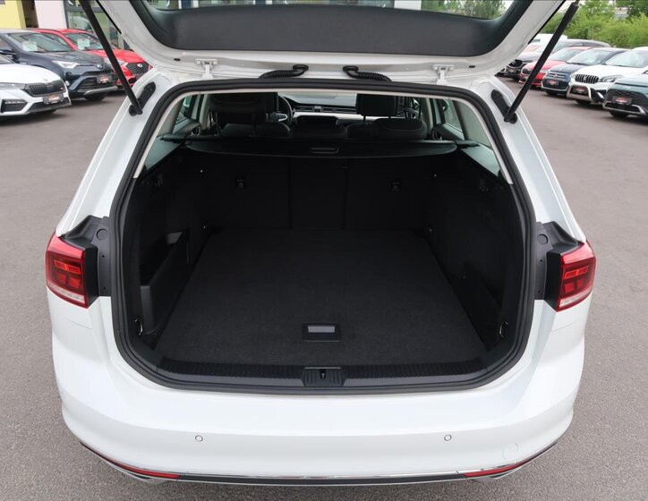 Volkswagen Passat 26