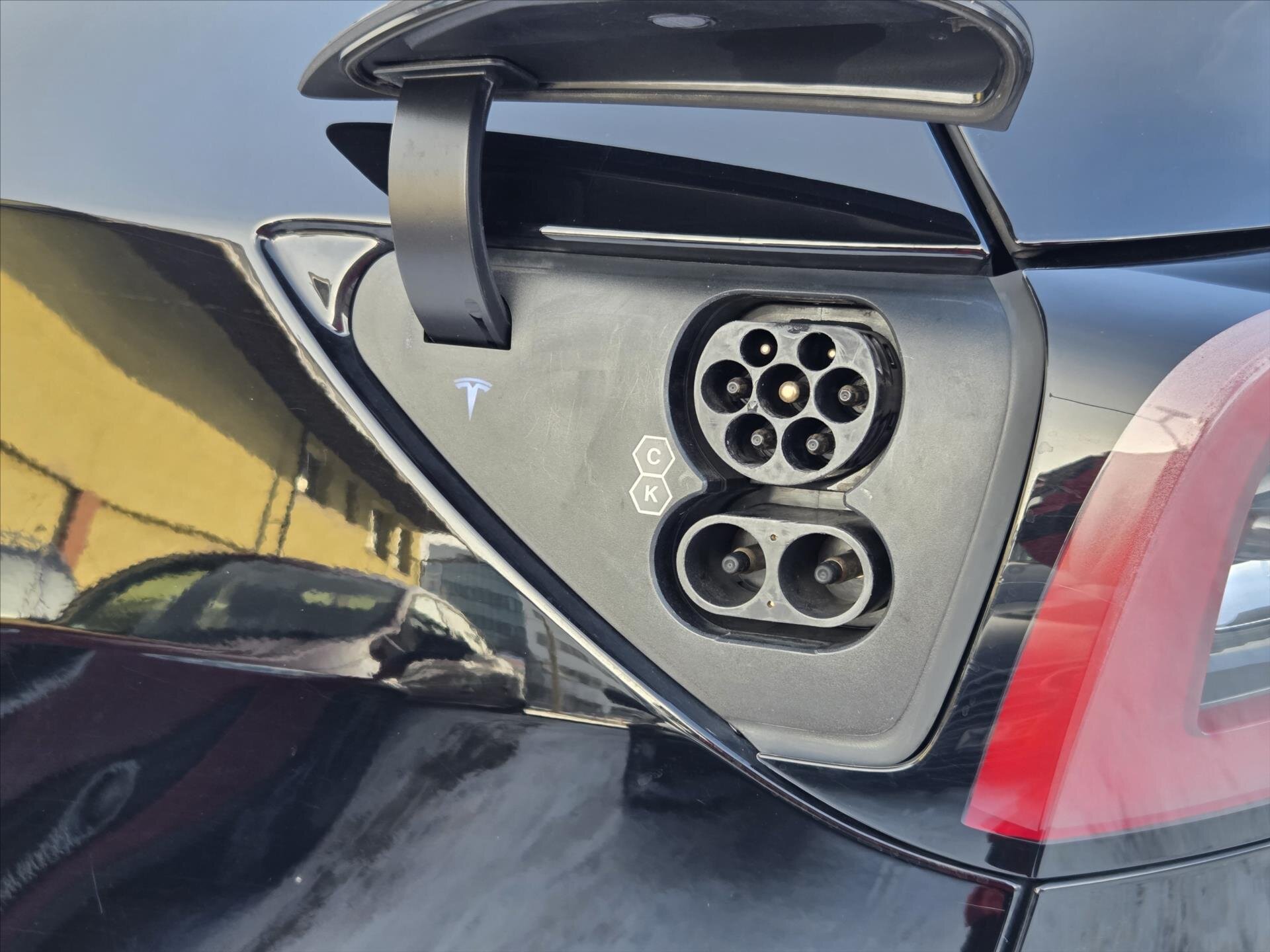 Tesla Model Y SUV 0,0 378 kw