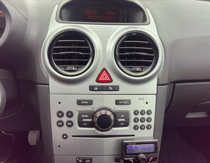 Opel Corsa Hatchback 1,2 l 55 kw