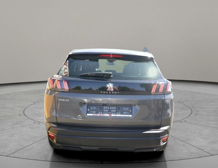 Peugeot 3008 SUV / Terénní 1,2 l 96 kw
