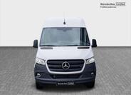 Mercedes-Benz Sprinter 8