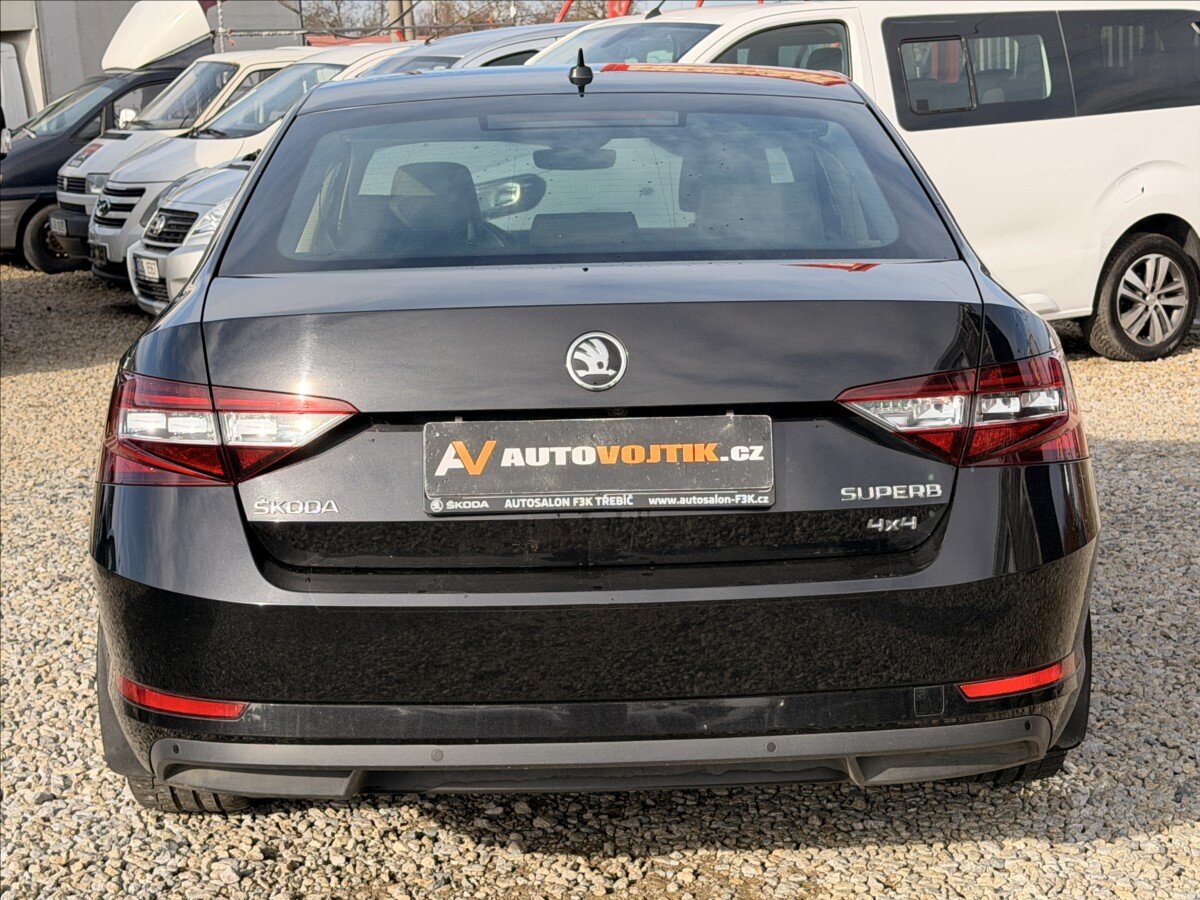Škoda Superb