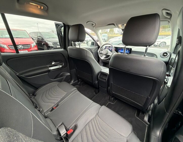 Mercedes-Benz GLB SUV / Terénní 2,0 l 110 kw