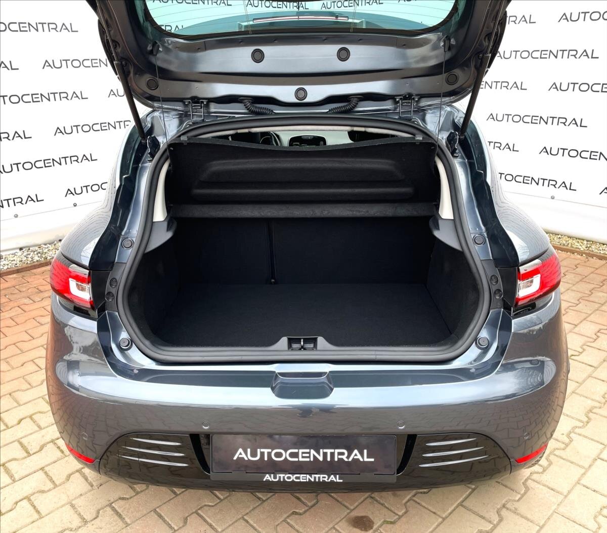 Renault Clio Hatchback 1,2 l 87 kw