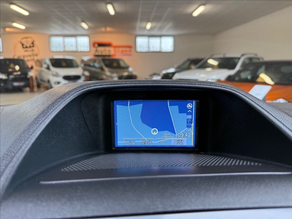 Ford Tourneo Custom MPV 2,2 l 92 kw