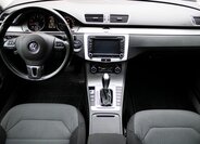 Volkswagen Passat 11