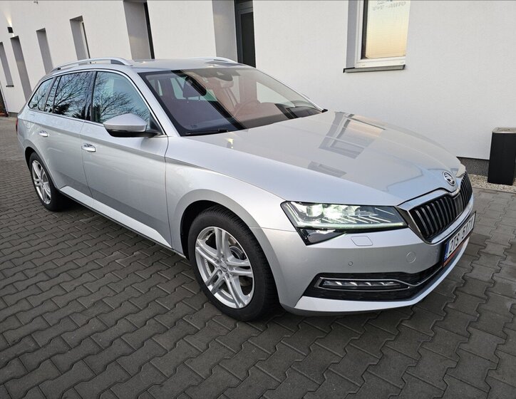 Škoda Superb Kombi 2,0 l 110 kw