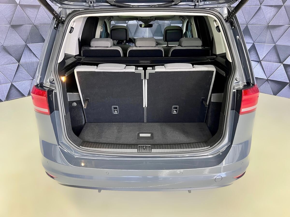 Volkswagen Touran Ostatní 1,5 l 110 kw