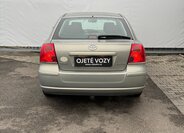 Toyota Avensis 5