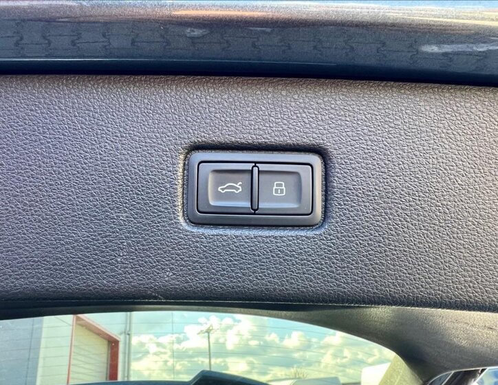 Audi SQ7 SUV / Terénní 4,0 l 320 kw