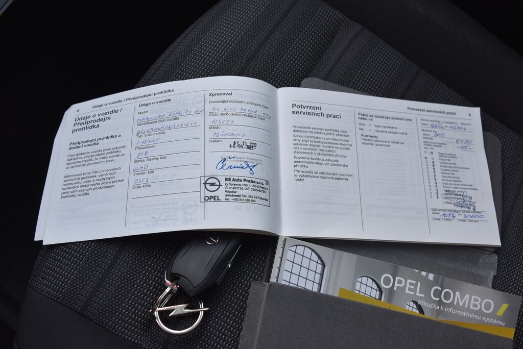 Opel Combo MPV 1,2 l 96 kw