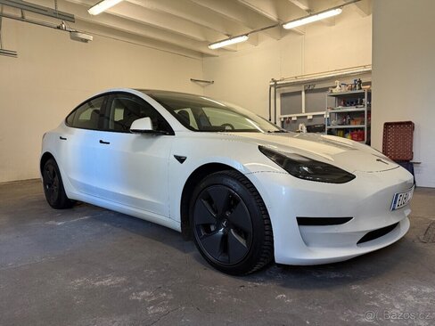 Tesla Model 3 Sedan 0,0 88 kw