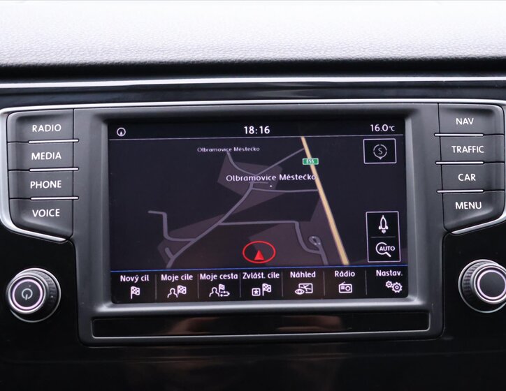 Volkswagen Golf Sportsvan 19