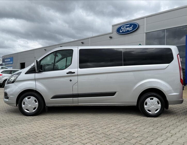 Ford Transit Custom Kombi 2,0 l 96 kw