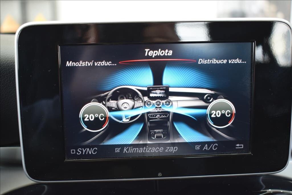 Mercedes-Benz Třídy C Sedan / Limuzína 2,1 l 125 kw