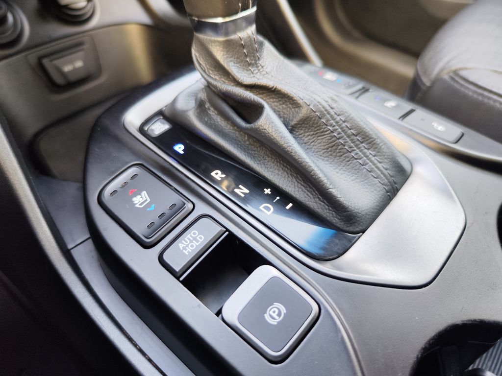 Hyundai Grand Santa Fe