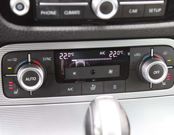 Volkswagen Touareg SUV 3,0 l 193 kw