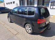 Volkswagen Touran 7