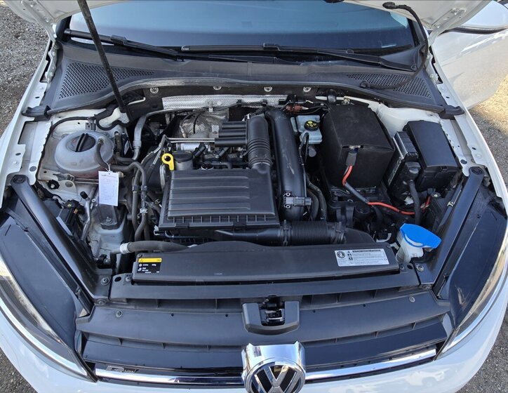 Volkswagen Golf Hatchback 1,2 l 63 kw