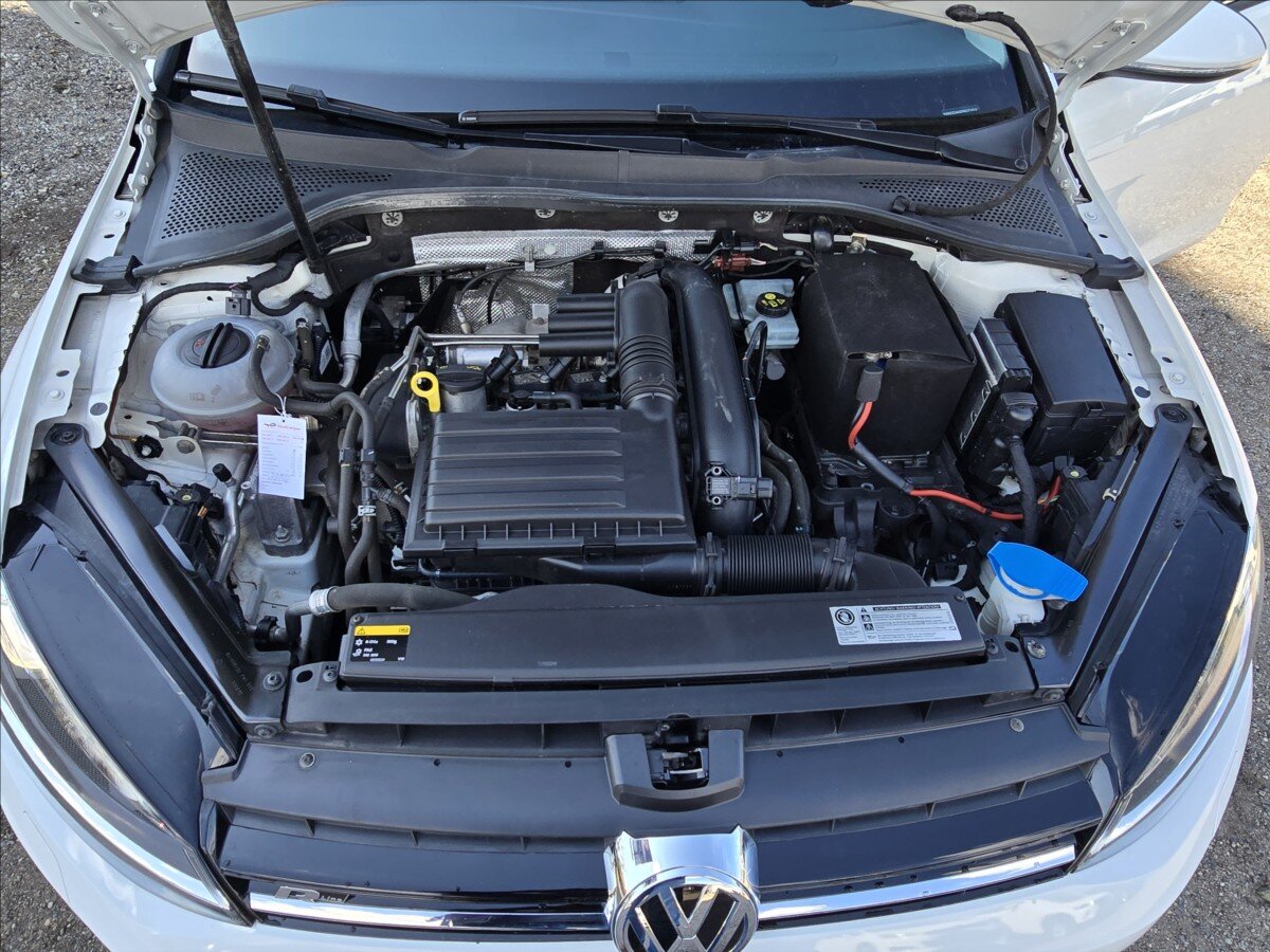 Volkswagen Golf Hatchback 1,2 l 63 kw