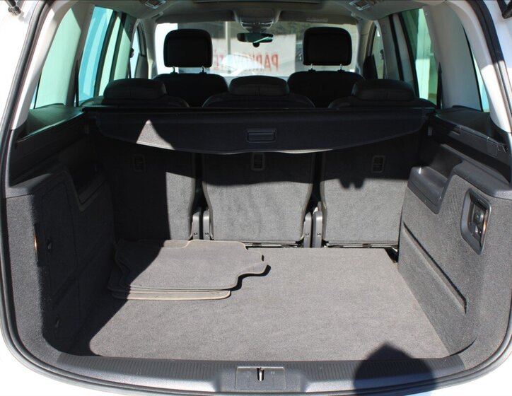 Volkswagen Sharan 32