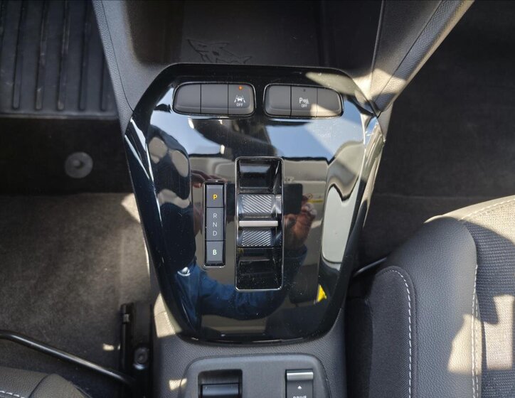 Opel Corsa Hatchback 0,0 100 kw