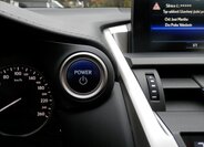 Lexus NX 300h SUV / Terénní 2,5 l 114 kw