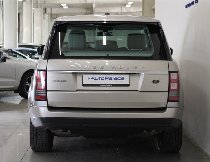 Land Rover Range Rover SUV / Terénní 3,0 l 190 kw