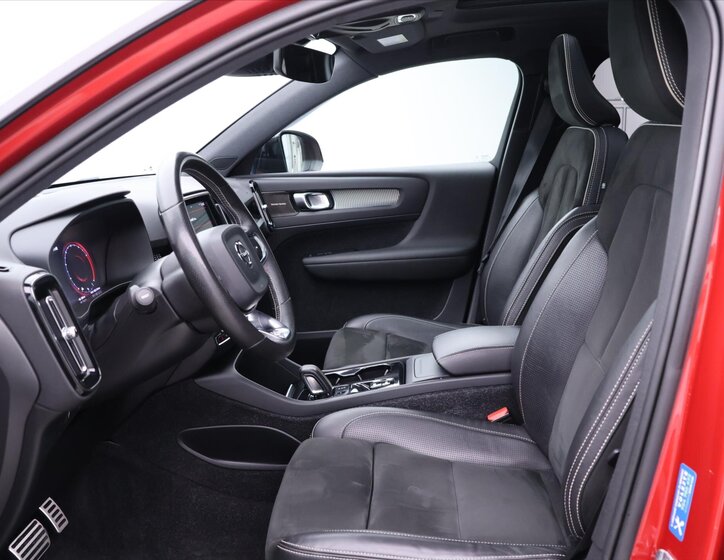 Volvo XC40 SUV 182,0 182 kw