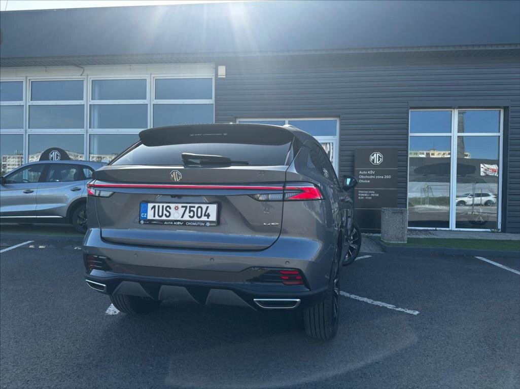 MG HS SUV 1,5 l 125 kw