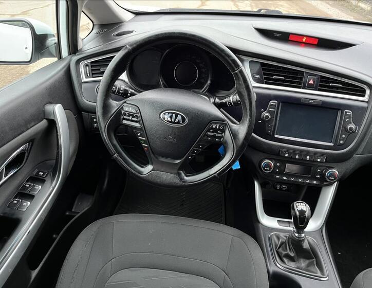 KIA Ceed 14