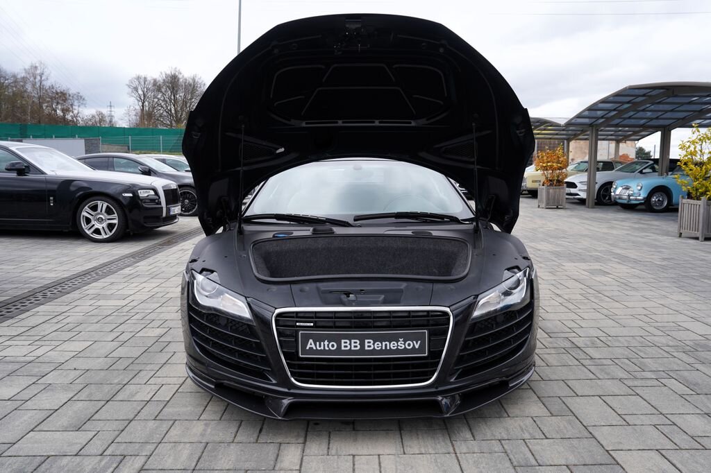 Audi R8 Kupé 4,2 l 309 kw