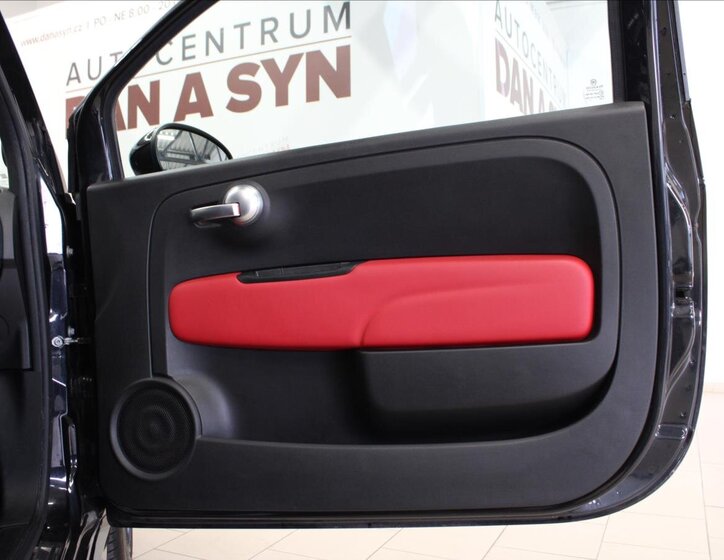 Fiat 500 Hatchback 899,0 63 kw