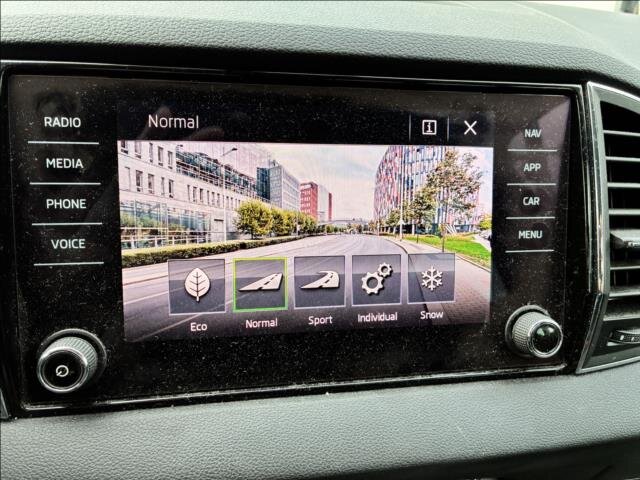 Škoda Karoq SUV / Terénní 2,0 l 110 kw