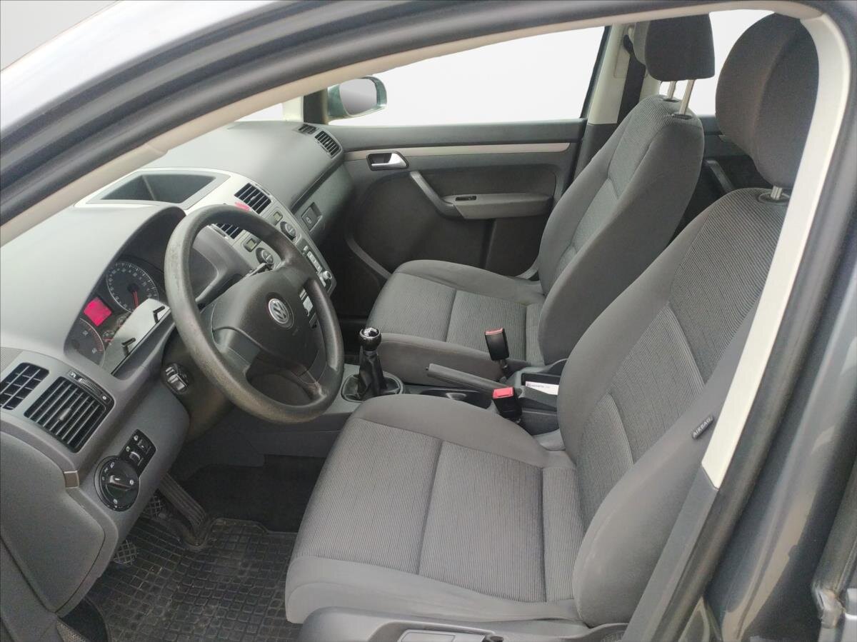 Volkswagen Touran Kombi 1,9 l 77 kw