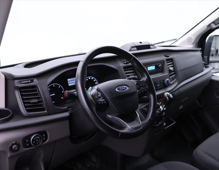 Ford Transit Kombi 2,0 l 96 kw