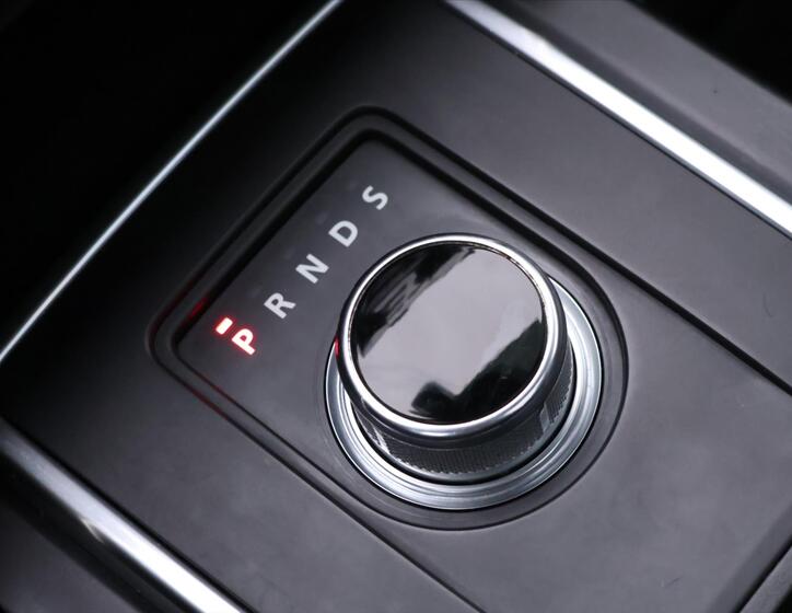 Land Rover Discovery 28