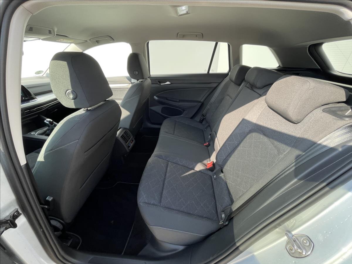 Volkswagen Golf Kombi 1,5 l 96 kw