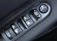 Peugeot 3008 MPV 1,6 l 80 kw